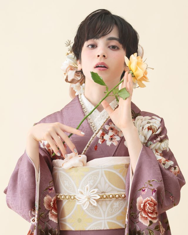 正絹振袖レンタルセット 軍鶏牡丹(オフ)【和風館ICHI】