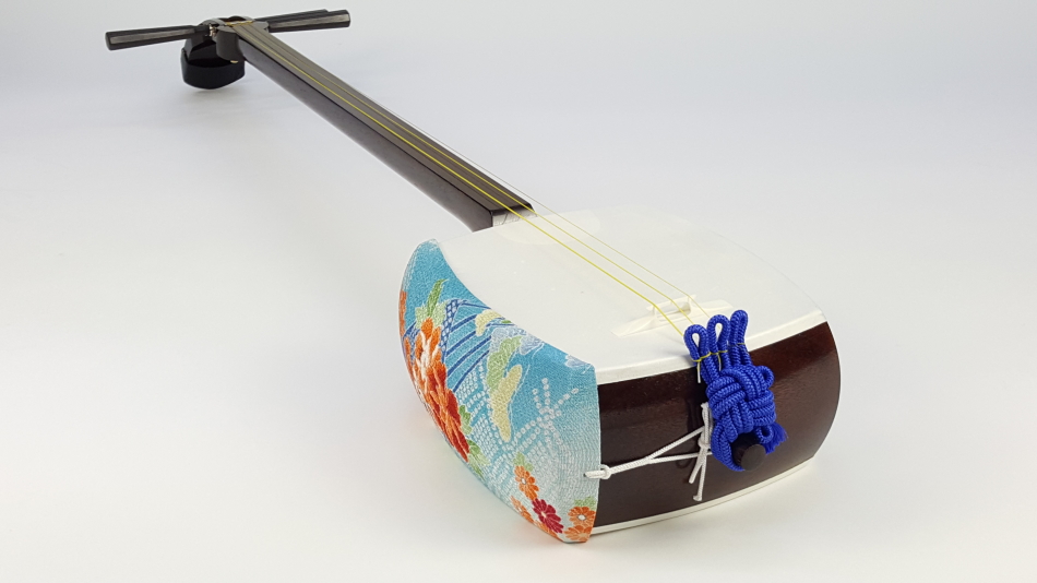 津軽三味線 一本溝 丸打胴 紅木 犬皮 東さわり 和楽器 津軽三味線 一本