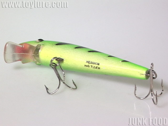 JUNK FOOD item: H-9264 Big Tiger ビッグタイガー