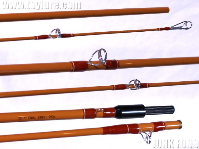 JUNK FOOD item: R-10859 FC66 キャスティングフォックス