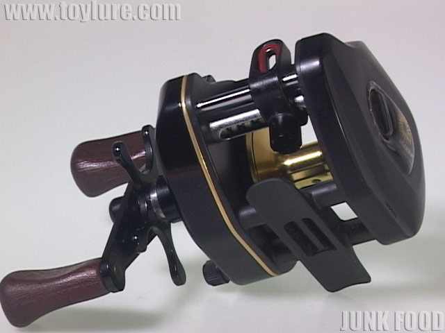 JUNK FOOD item: R-10376 ミリオネアマグサーボ SS-20AC