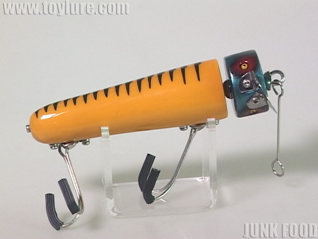 JUNK FOOD item: J-66661 ヤンマ