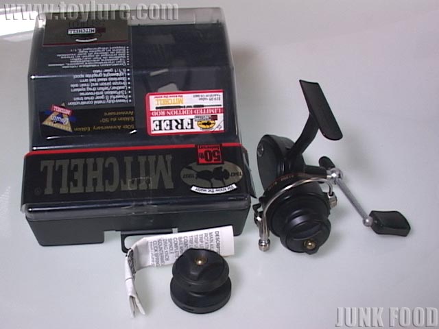 JUNK FOOD item: R-7302 Mitchell 310UL ミッチェル310UL