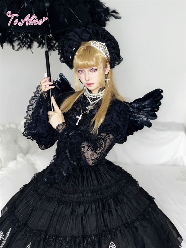 Kanonalice auaaフリル付き黒ポンチョ Kanonalice auaaフリル付き黒