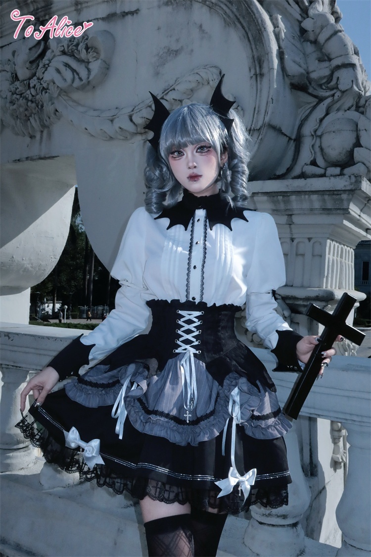 Prince フリル袖Tシャツとフレアスカートセット Prince フリル袖T