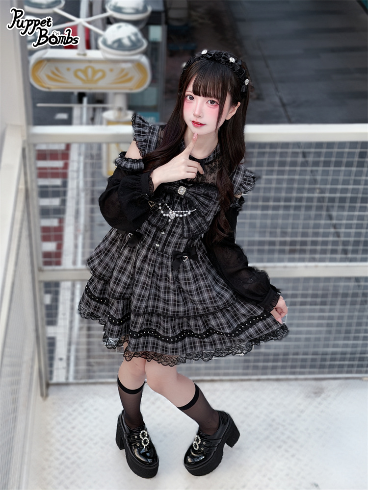 PuppetBombs】QS207ハートビジューリボン付きフリルカチューシャ - To