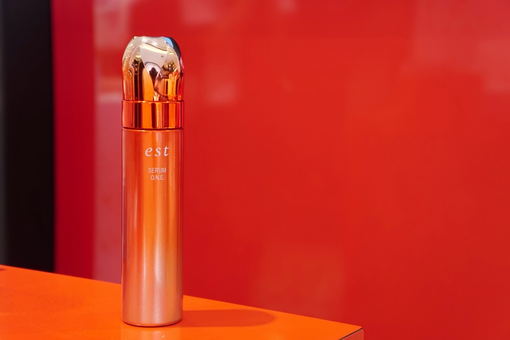 est (エスト)〉の美容液といったらこれ！「エスト セラム ワン