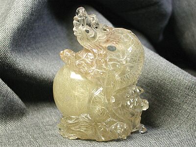 金ルチル龍と玉