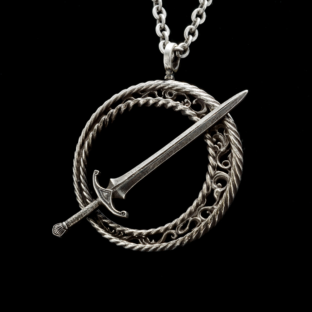 暗月の剣のペンダント | TORCH TORCH