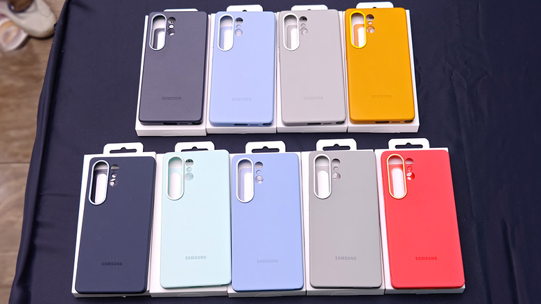 サムスン純正からQi2対応、Crocsからチョコレート型までGalaxy S25