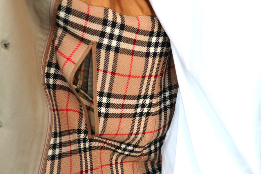 インポートブランド【BURBERRY LONDON/バーバリーロンドン】より