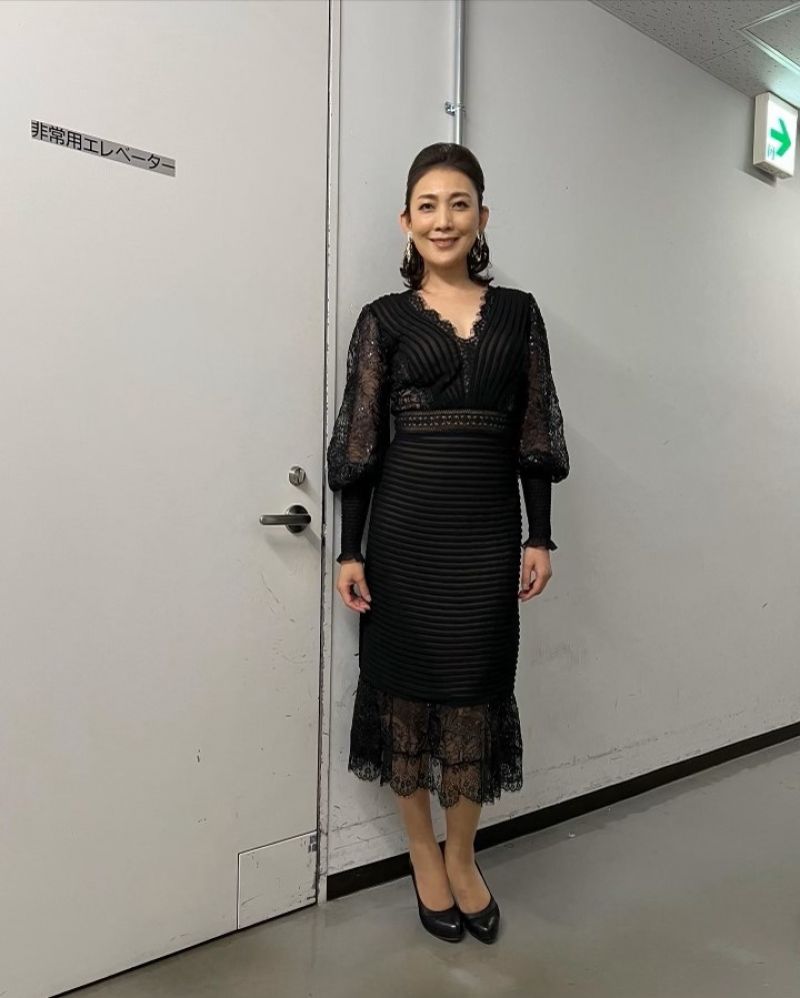 PRESS｜TOPICS/PRESS｜TADASHI SHOJI（タダシ ショージ） 公式サイト