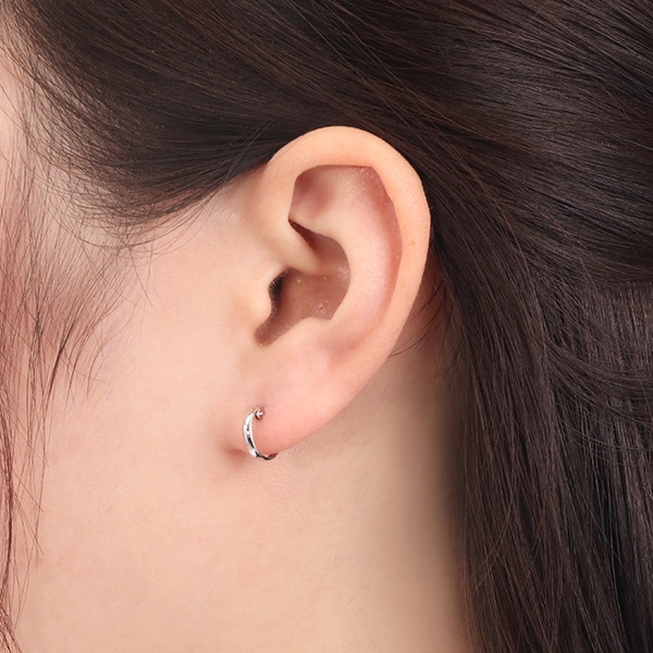 プラチナピアス(RPE589-001)|TSUTSUMI（ジュエリーツツミ）|ジュエリー