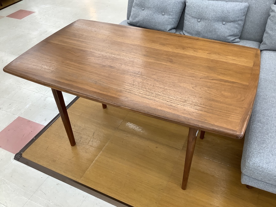 お値段見直しました！ unico (ウニコ) の NORD (ノルド) ベンチ