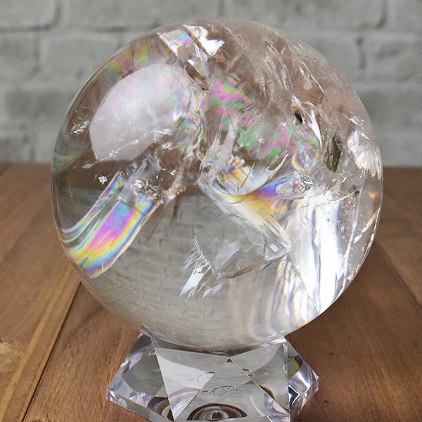 最高級天然水晶丸玉 レインボー水晶 大玉｜アップストーンオンビル