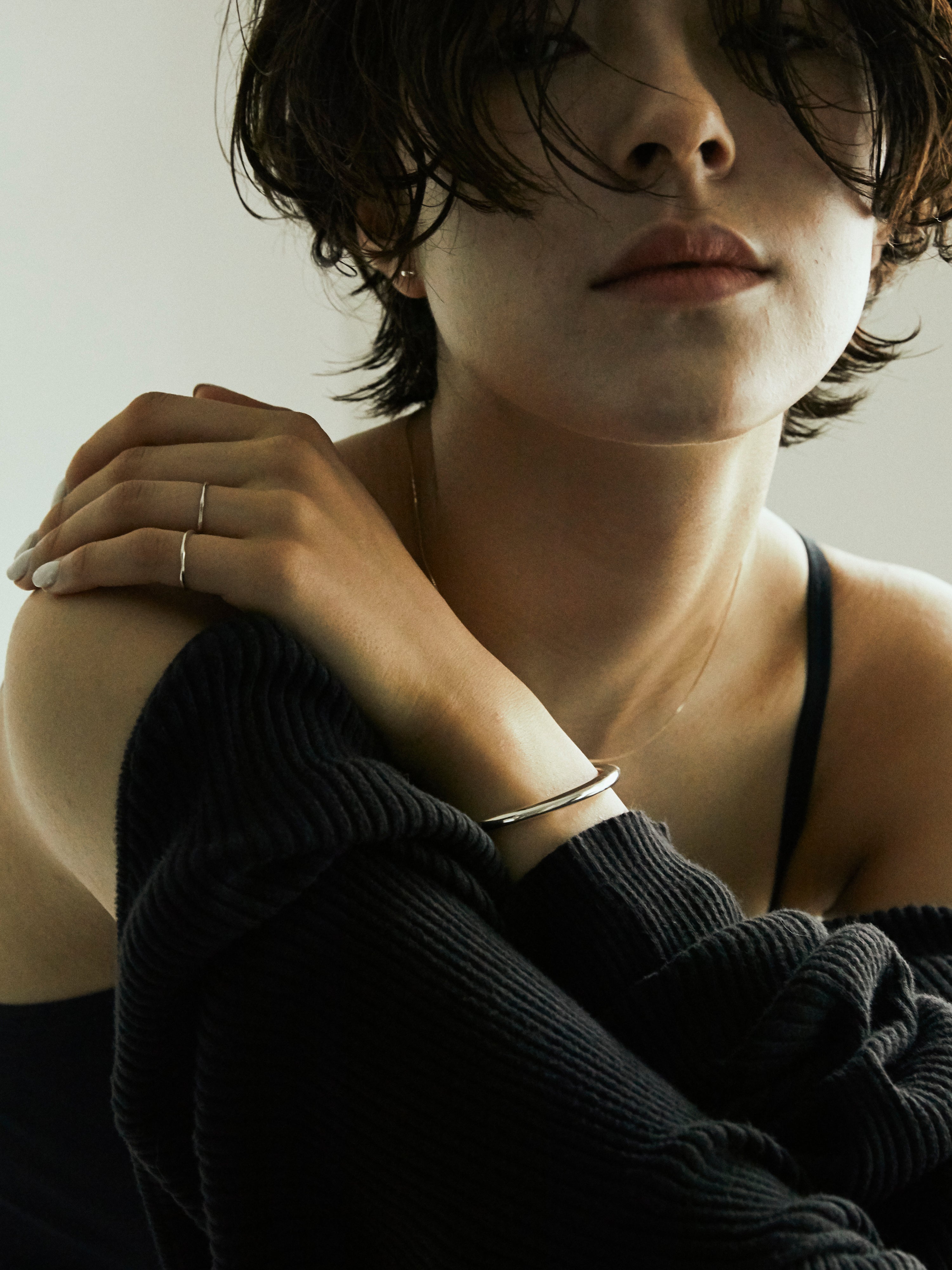 basic volume bangle silver – vebet jewelry