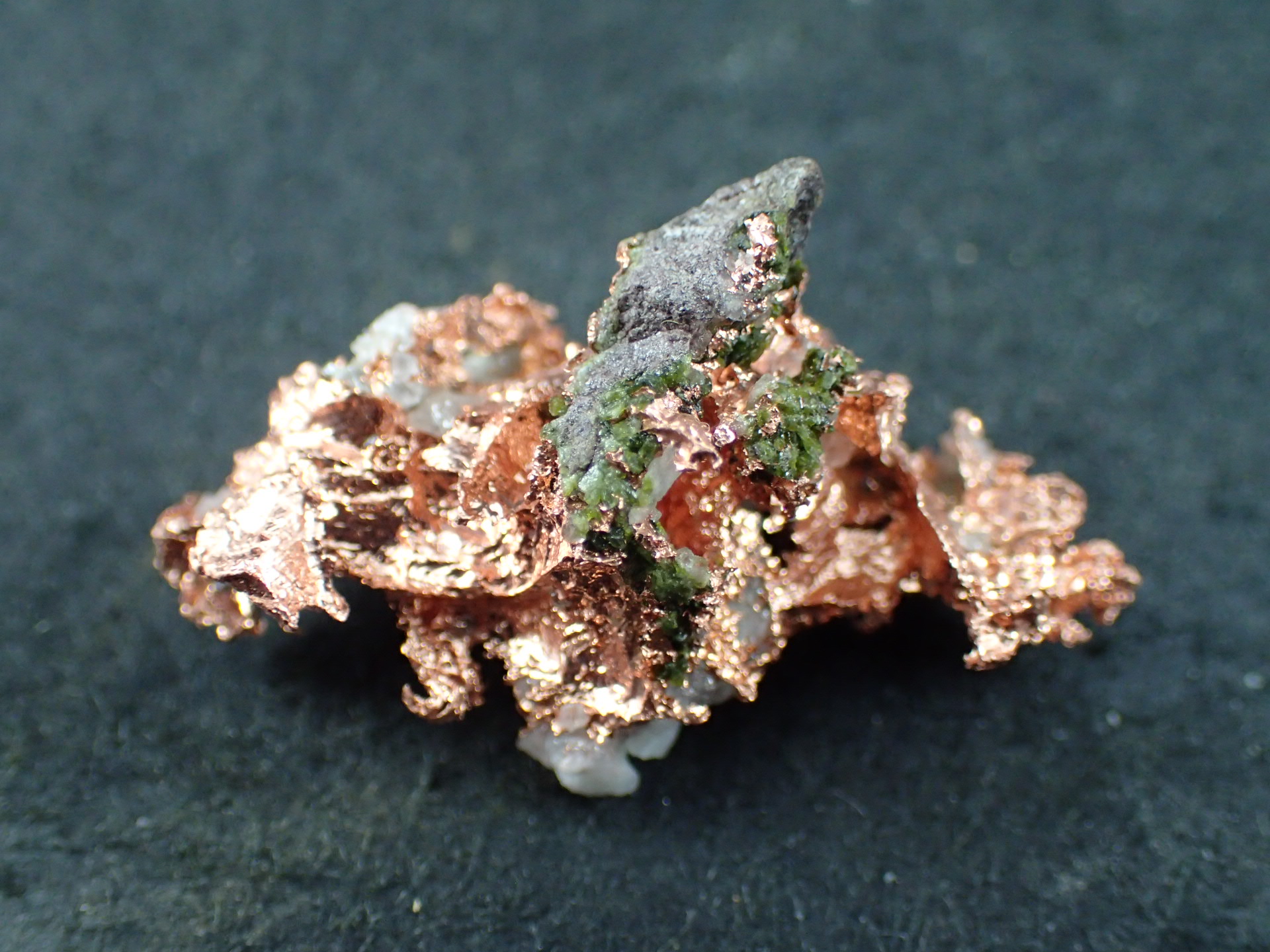 最高品質自然銅(Cu,Native Copper) Michigan,USA 産 ｜石の販売専門店