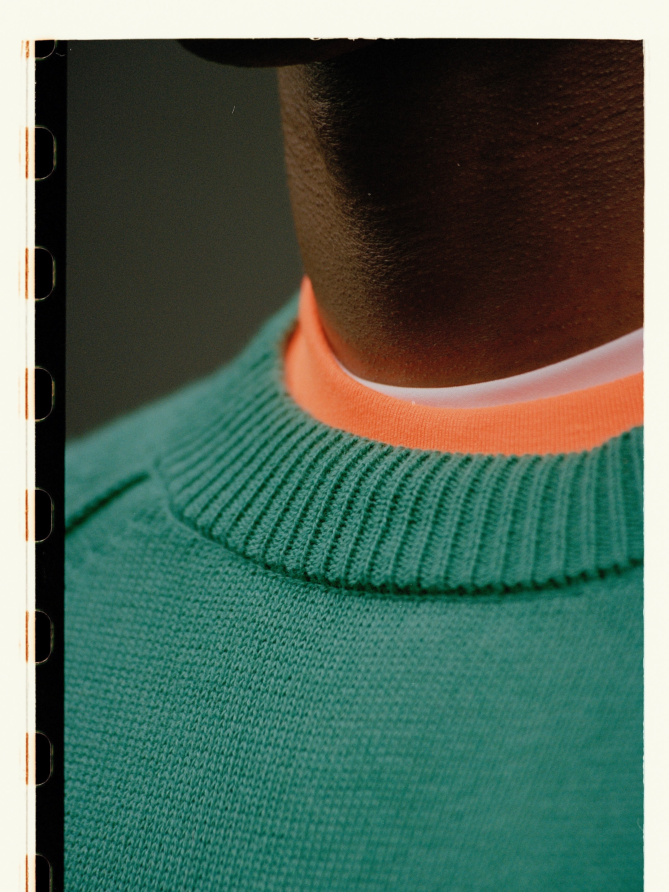 The “Piege” Cashmere Blend Sweater in Napier green – VUJA DÉ