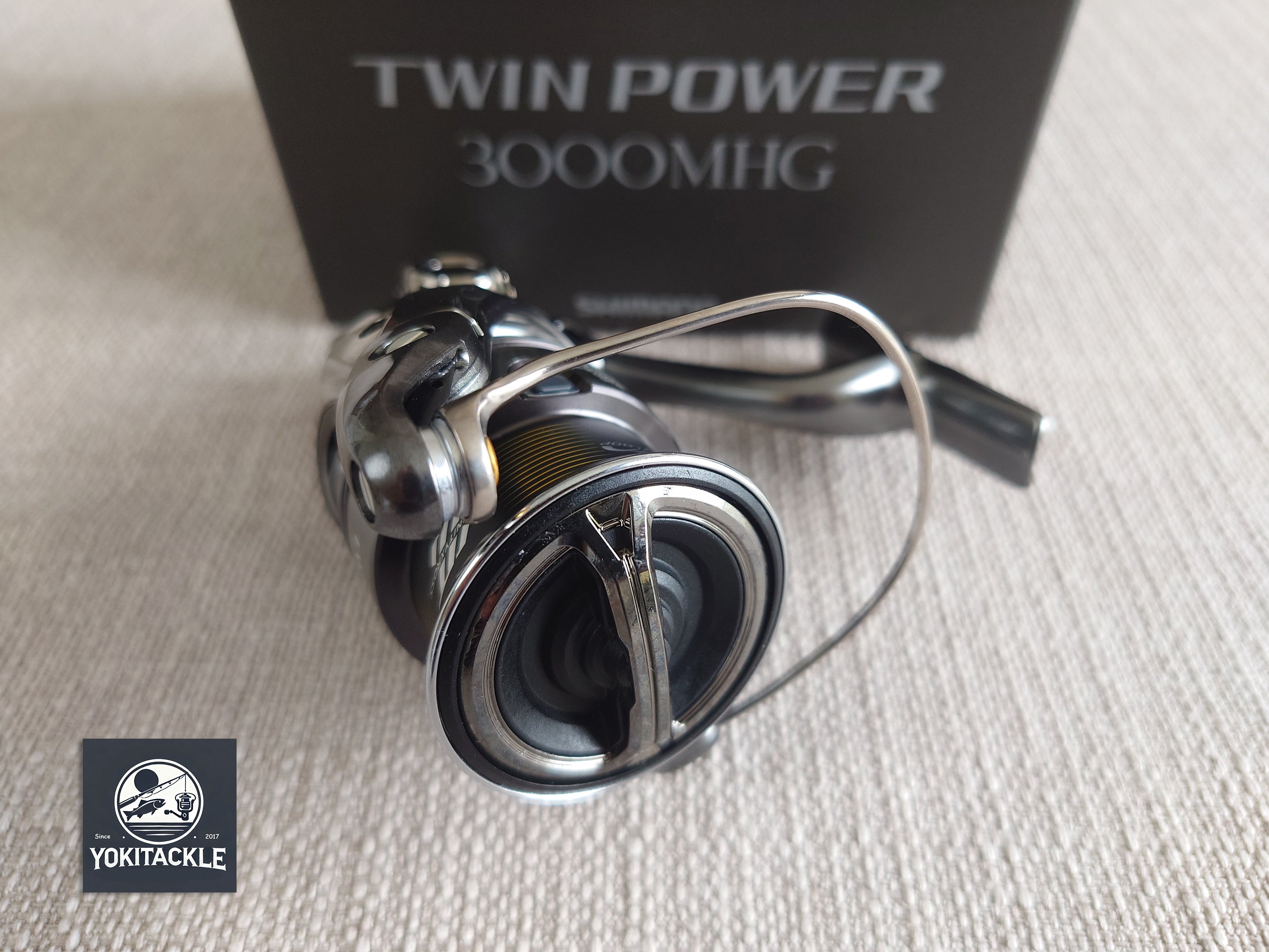 Brand New Shimano 24 Twin Power 3000MHG Spinning Fishing Reel