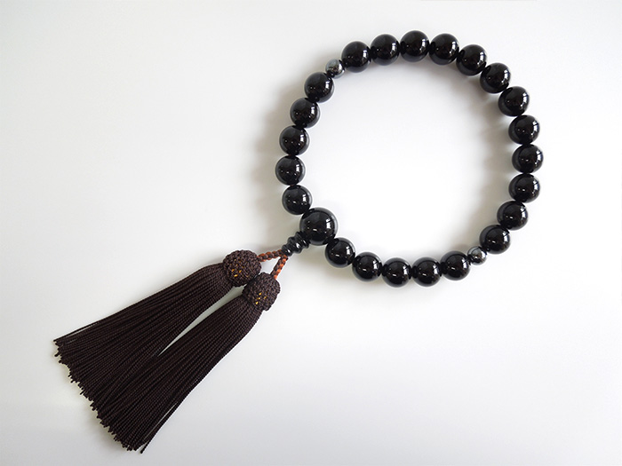 ブラックオニキス四分玉片手数珠焦茶二五房二天ヘマタイト入 お数珠の