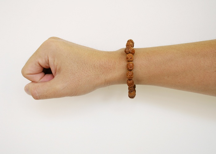 柘植フクロウ彫ブレス(大) お数珠の安田念珠店へ｜総本山御用達 安田