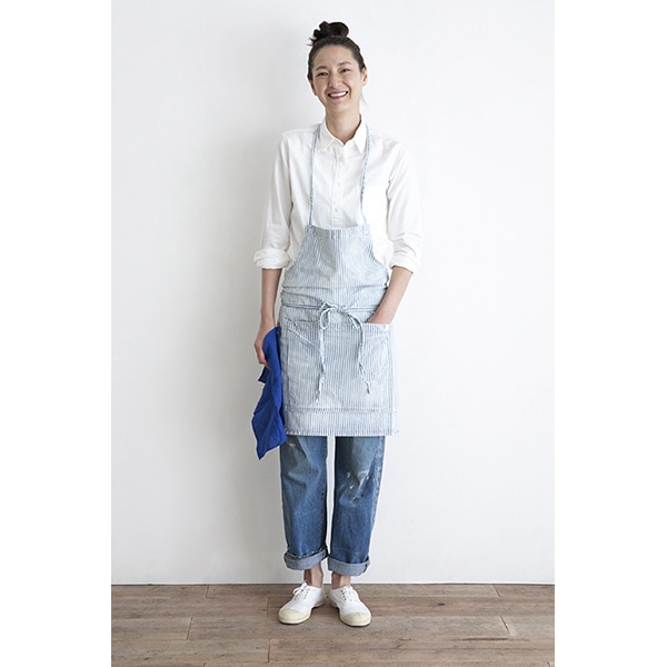 WEB限定】ヒッコリーデニムエプロン(ショート)(F)｜胸あてエプロン