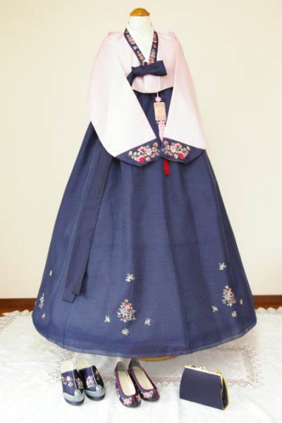 86_チマチョゴリレンタル韓服化繊_バスト83～93cm_身長+靴高さ156