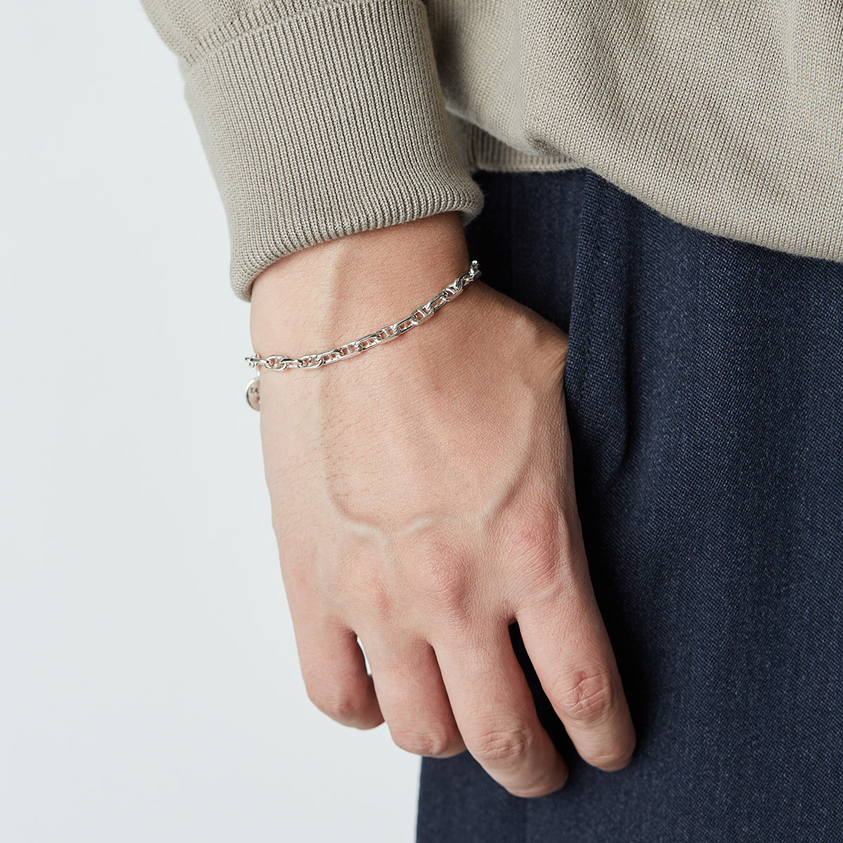 Solid Anchor Link Bracelet -4mm- – XOLO JEWELRY