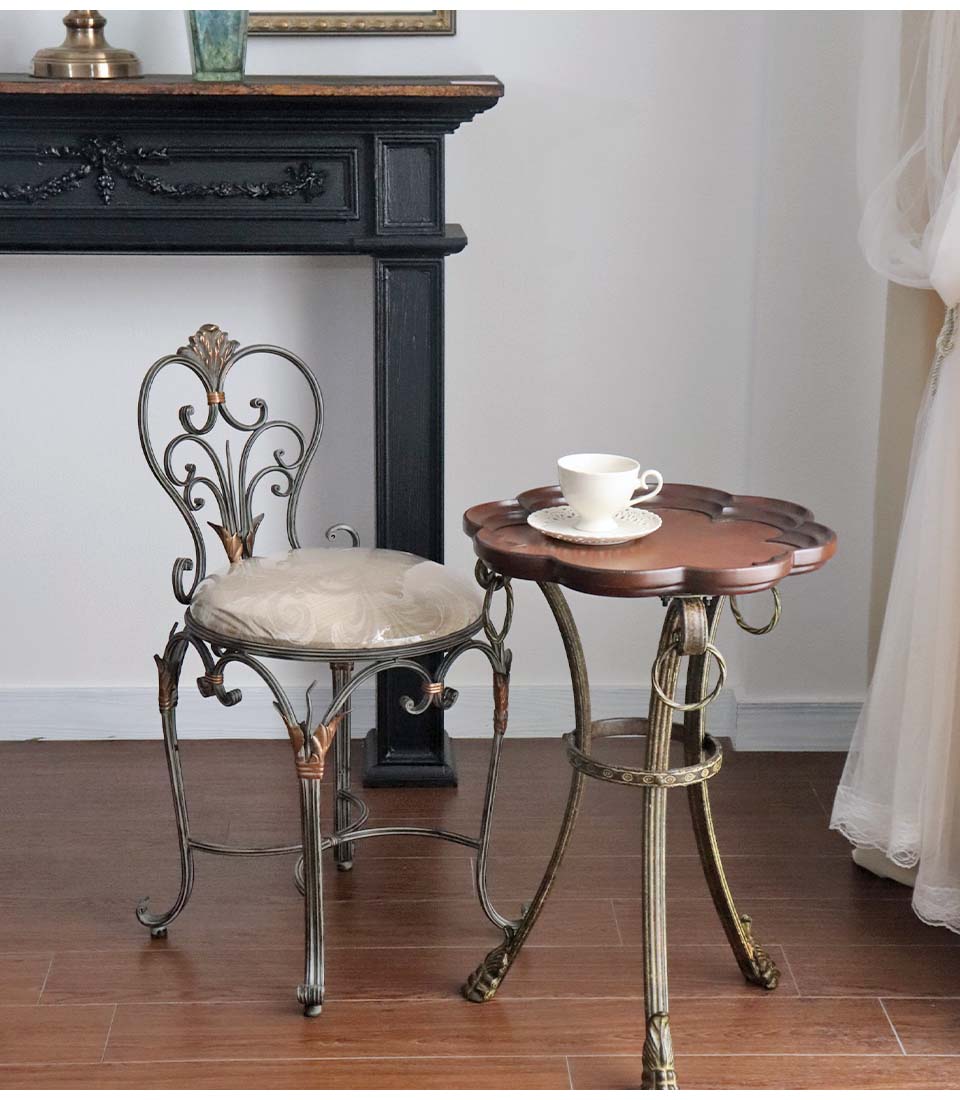 アンティーク調 おしゃれなアイアンダイニングチェア 猫脚 オットマン