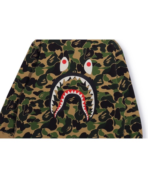 A BATHING APE（アベイシングエイプ） トレーナー ABC CAMO SHARK