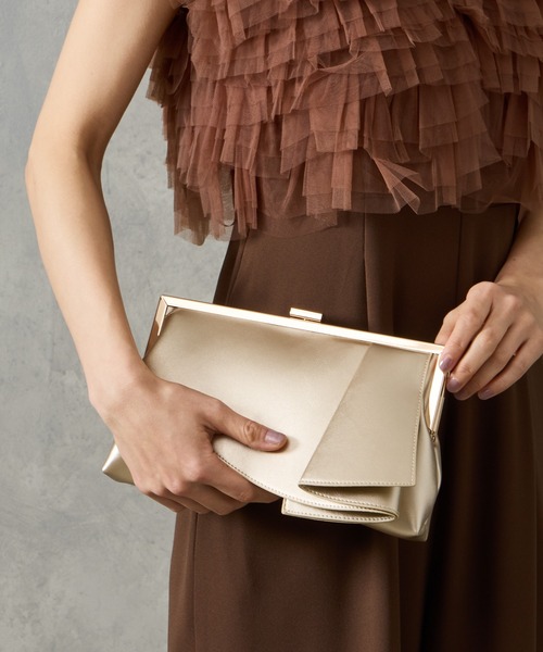 AIMER（エメ） クラッチバッグ パーティーバッグ フレアタッククラッチ