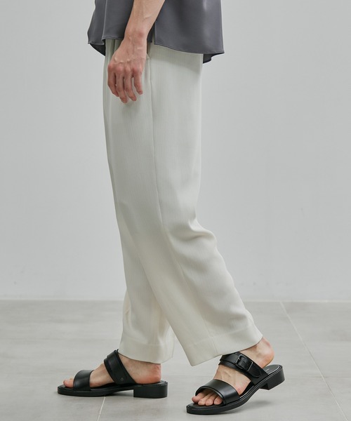 UNITED TOKYO（ユナイテッドトウキョウ） スラックス COLD DRY PLEATS