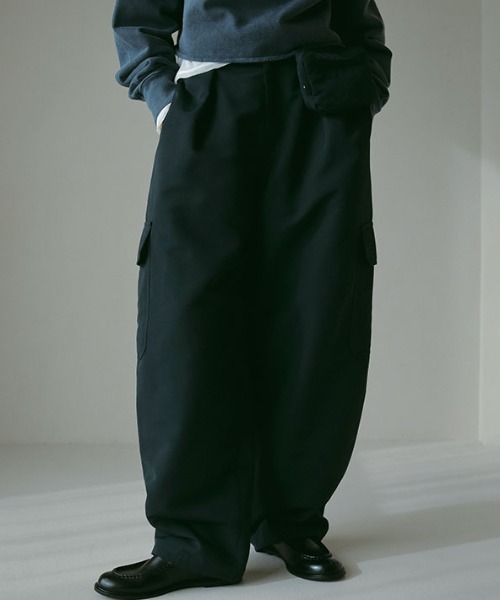 ETRE TOKYO（エトレトウキョウ） パンツ ウエストバッグパディング