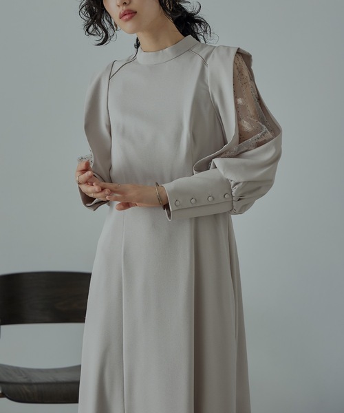 niana（ニアナ） ドレス スリーブスリット刺繍レースフレアドレス