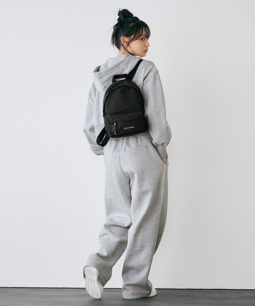 Calvin Klein（カルバン・クライン） デイバック リュック スモール