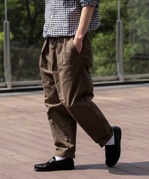 BEAMS+（ビームスプラス） チノパン 「ビームスの百名品」2プリーツ