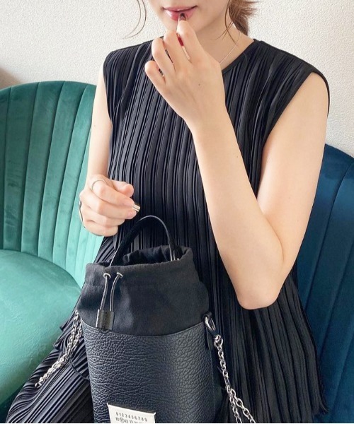 タンクトップ 「セットアップ対応」ランダムプリーツタンクトップ