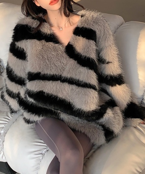 DIAVEL ニット セーター シャギーゼブラ柄ニットプルオーバー