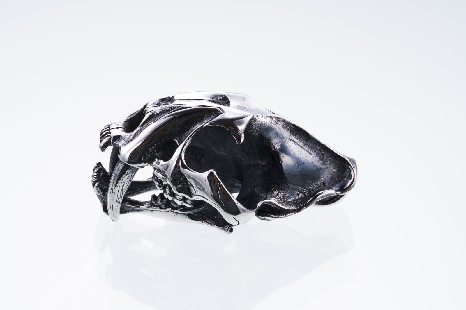Saber Toothed Tiger Pendant : (L)｜サーベルタイガー・ペンダント