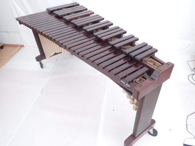 高額買取実施中!!】YAMAHA コンサートパーカッション マリンバ YM-410D