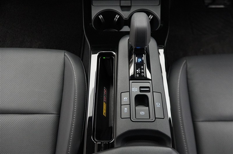 プリウス Z（064013226032）の中古車 | トヨタ認定中古車 | トヨタ