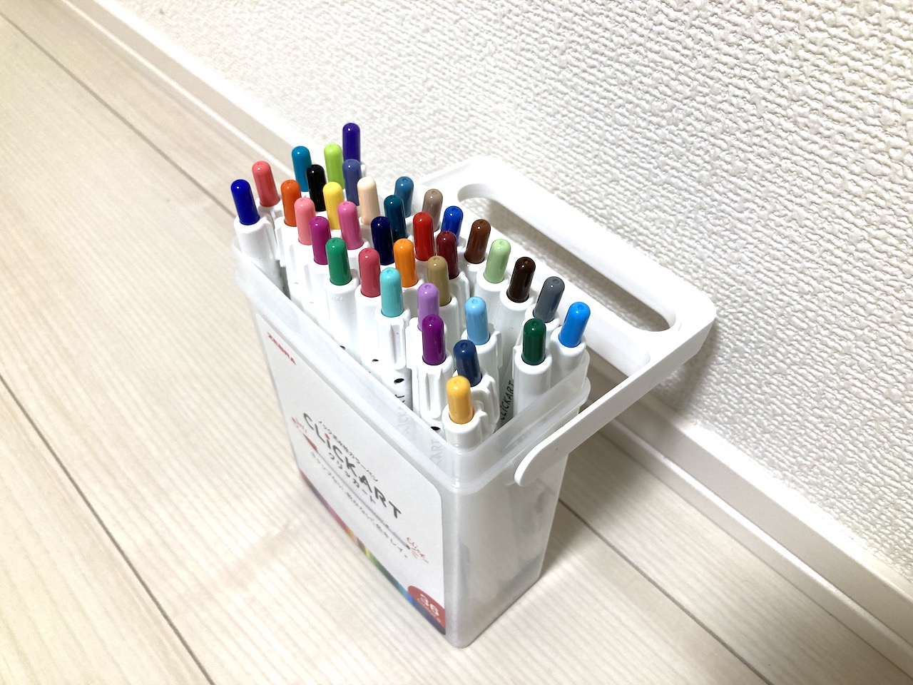 ゼブラのノック式水性ペン「クリッカート」36色を比較レビュー