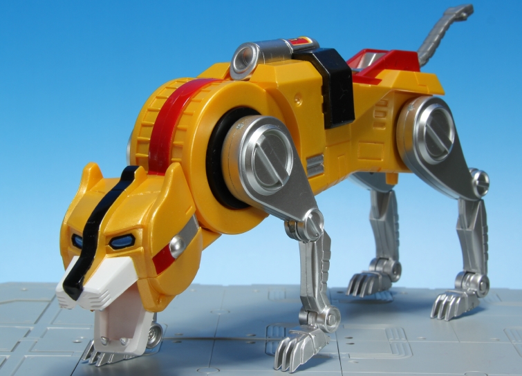 トイナミ VOLTRON 百獣王 ゴライオン プチ改造 レビュー