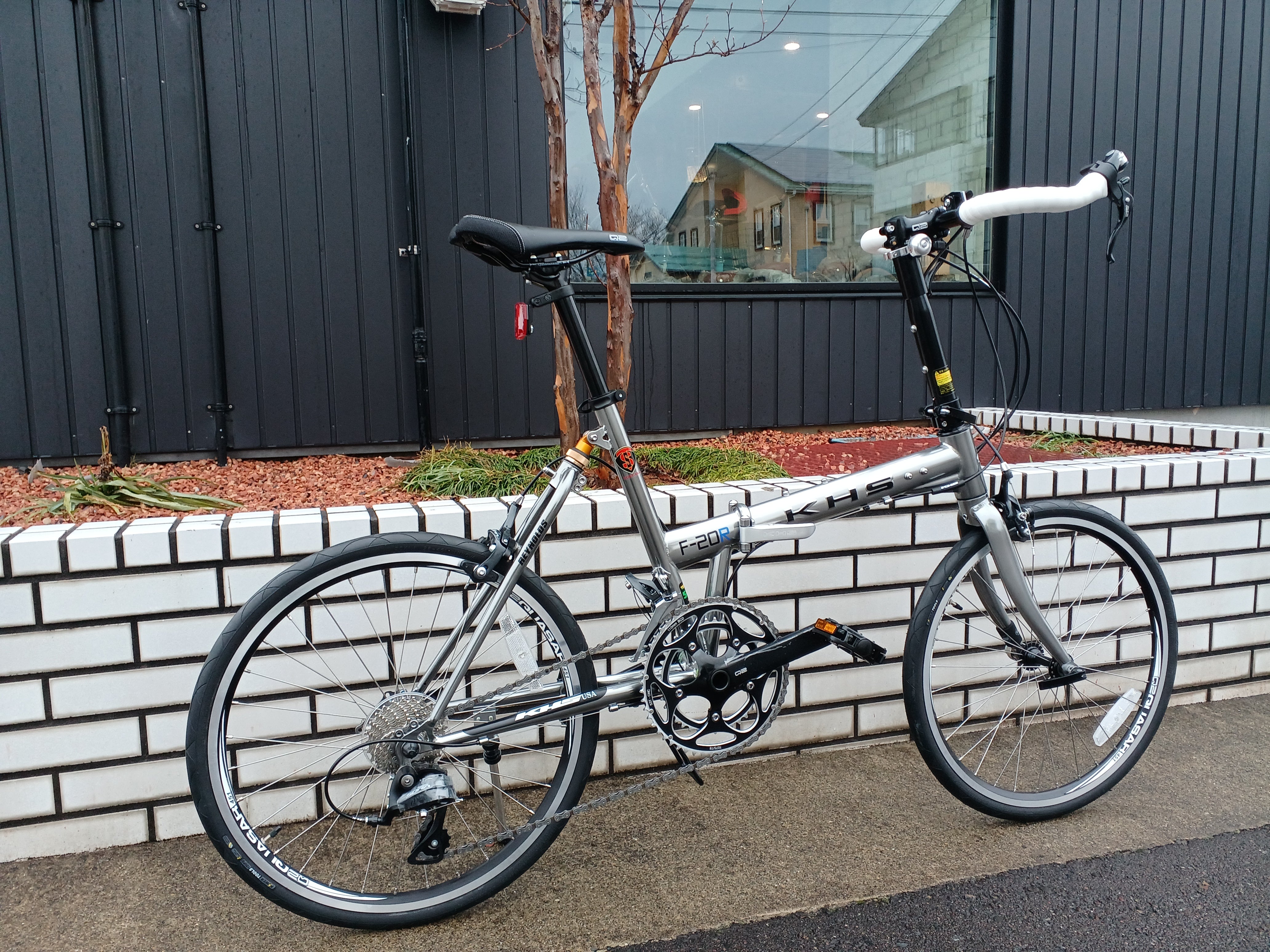 入荷未定 予約受付中】KHS F-20R (451) ｸﾛｰﾑｼﾙﾊﾞｰ 折りたたみ自転車