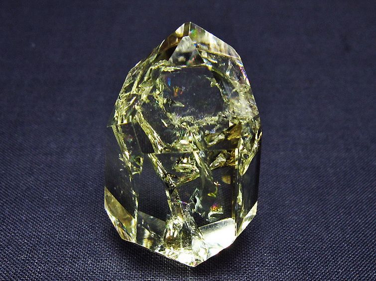 パワーストーン 天然石 虹入り黄水晶(シトリン)原石[T436-3067]