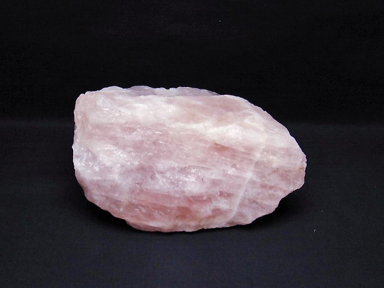 3.4Kgパワーストーン 天然石 ローズクォーツ原石[T568-4310]