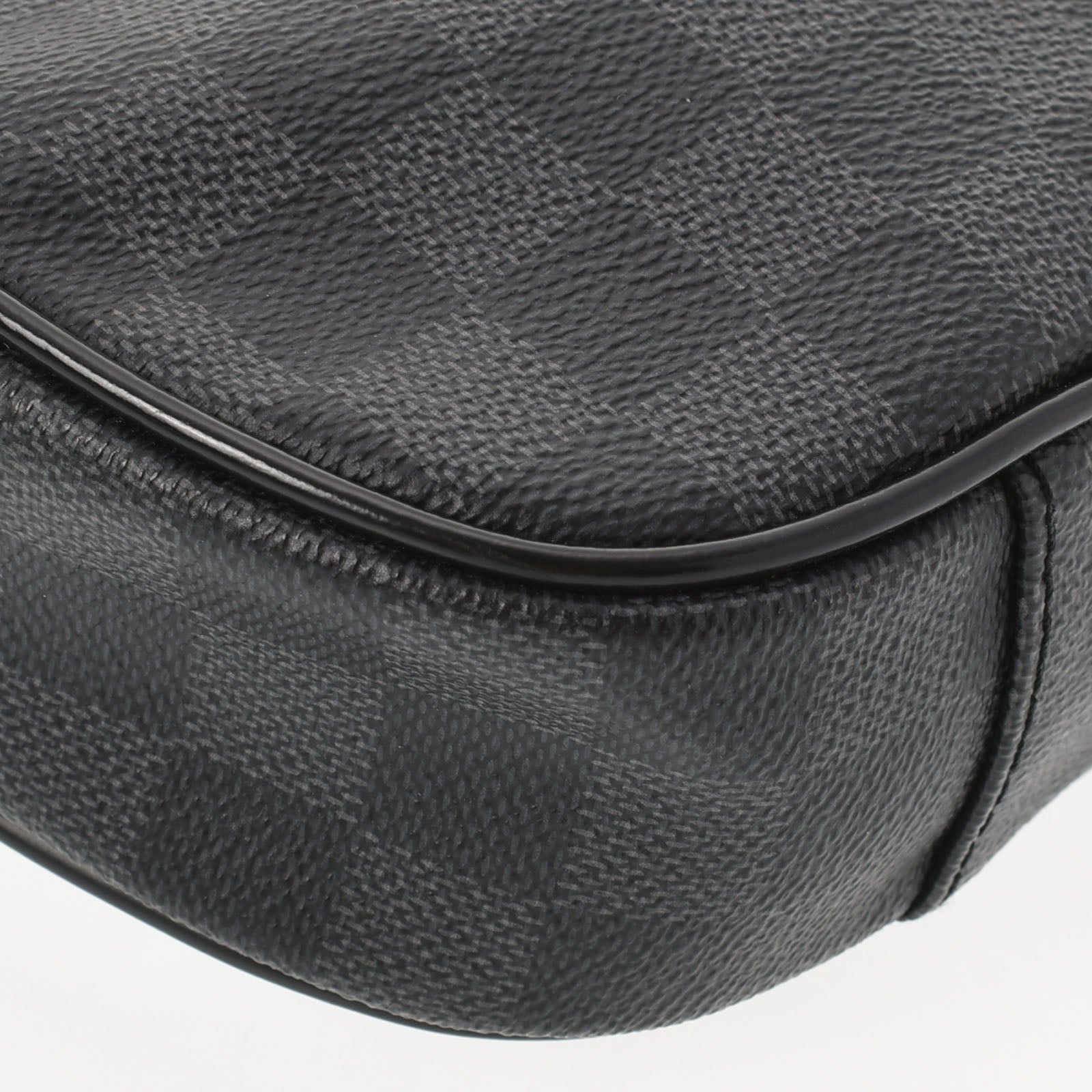 ルイヴィトングラフィット アンブレール 14137 黒/グレー メンズ