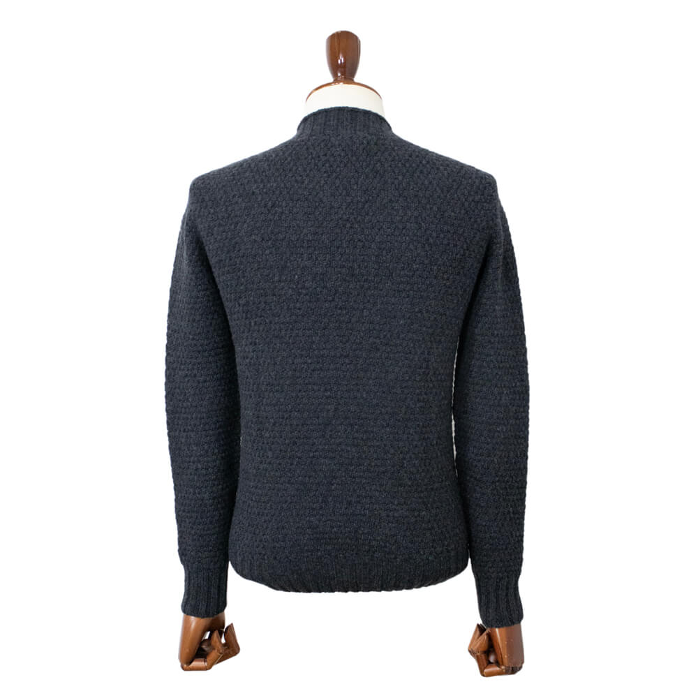 Drumohr（ドルモア）D4W105AR ラムズウール ケーブル編み モックネック