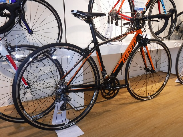 DEFY4良いですよ ｜ ジャイアントストア高知