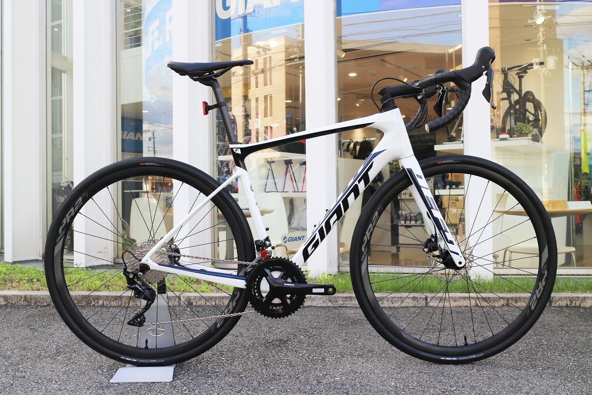 2020年モデル「GIANT」”DEFY ADVANCED 2″入荷しました